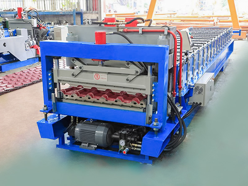 YX25-162-810 Mesin Pembentuk Roll Jubin Berlapis Kebolehsuaian Kuat